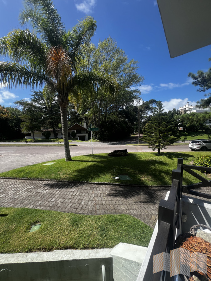 Apartamento ID.3419 - EN EXCELENTE ENTORNO