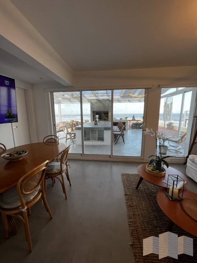 Apartamento ID.3346 - FRENTE AL MAR Y CON EXCELENTE VISTA 