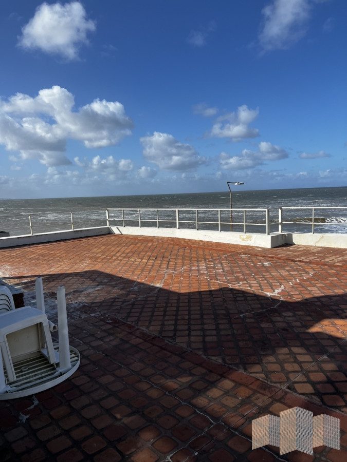 Apartamento ID.3346 - FRENTE AL MAR Y CON EXCELENTE VISTA 