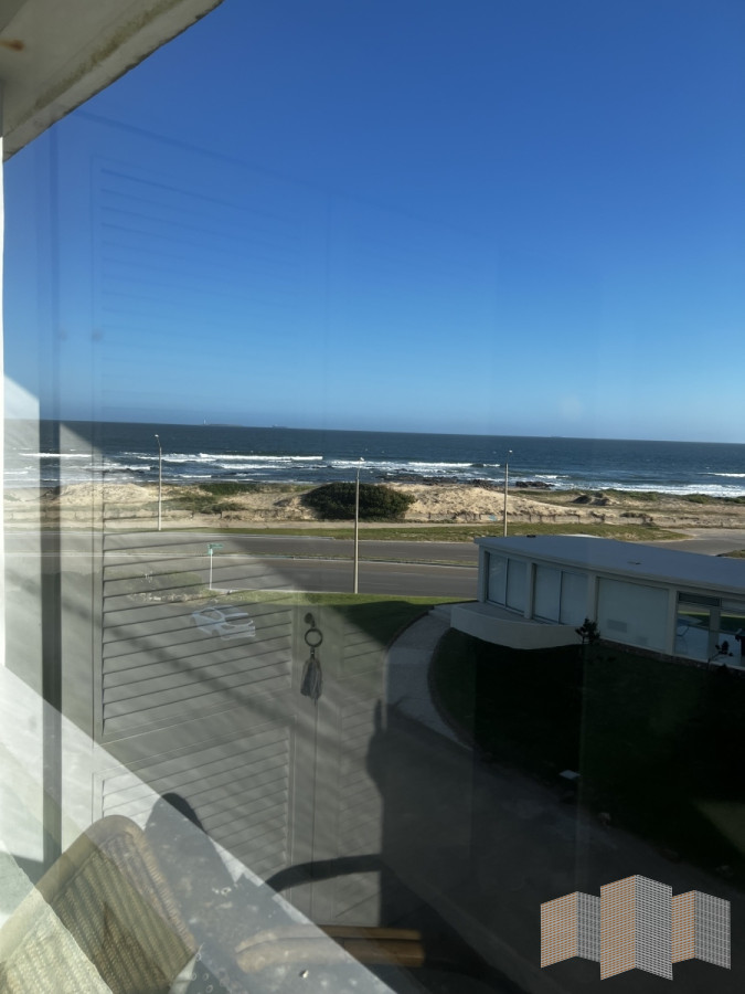 Apartamento ID.3350 - Precioso apartamento frente al mar 