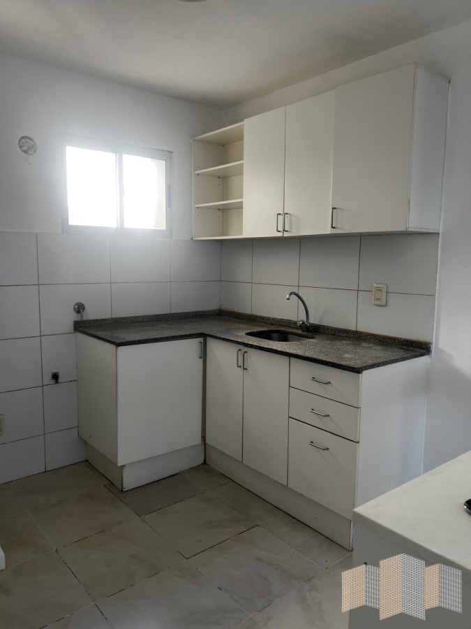 Apartamento ID.1692 - IDEAL PARA RENTA 