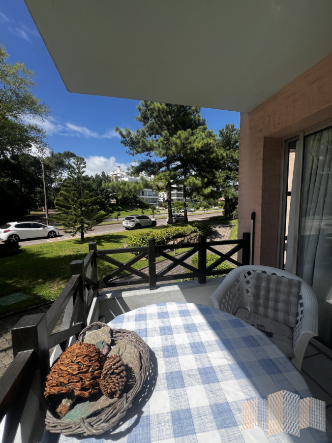 Apartamento ID.3419 - EN EXCELENTE ENTORNO