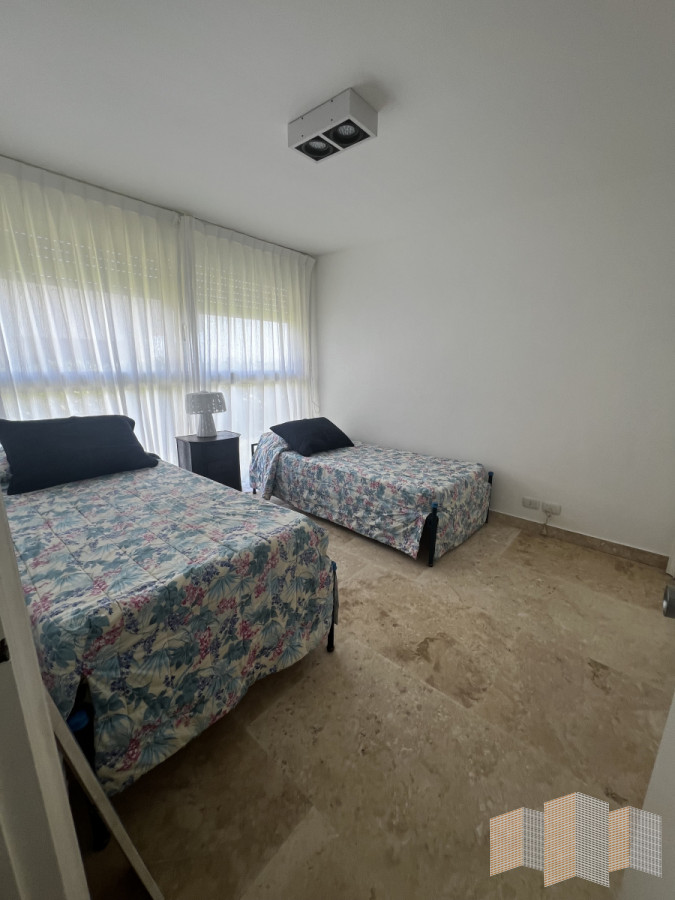 Apartamento ID.186 - EN LA EXCLUSIVA RAMBLA DEL PUERTO