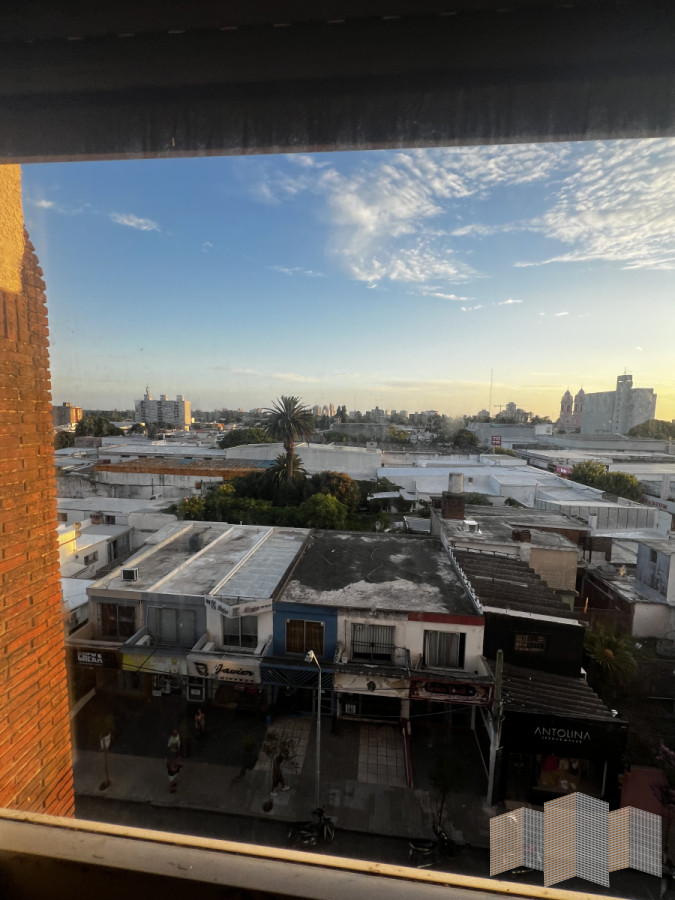 Apartamento ID.3364 - EN PLENO CENTRO DE MALDONADO 