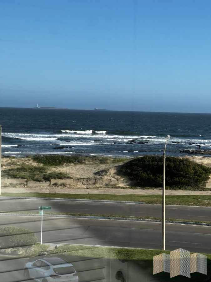 Apartamento ID.3350 - Precioso apartamento frente al mar 
