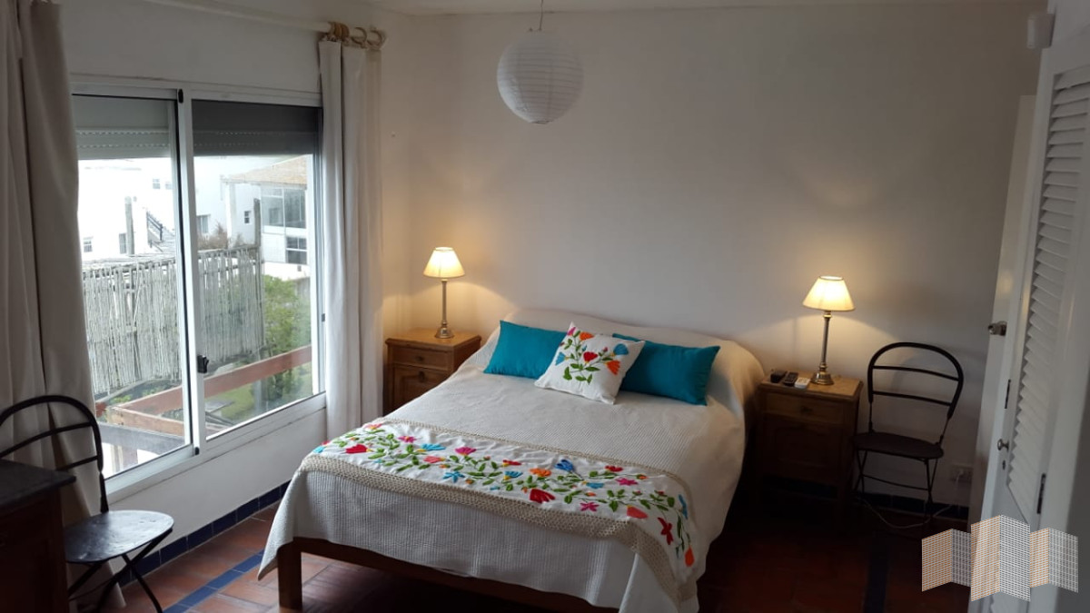 Apartamento ID.1495 - EN UNA DE LAS ZONAS MAS BUSCADAS DE LA MOVIDA ESTEÑA
