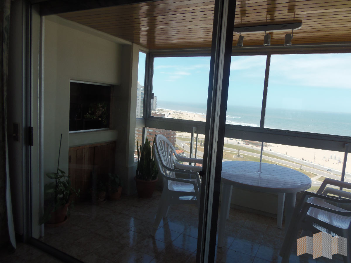 Apartamento ID.1027 - Apartamento en Punta del Este, Mansa