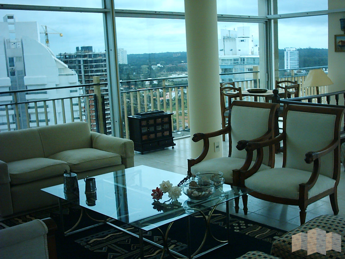 Apartamento ID.1030 - Apartamento en Punta del Este, Brava