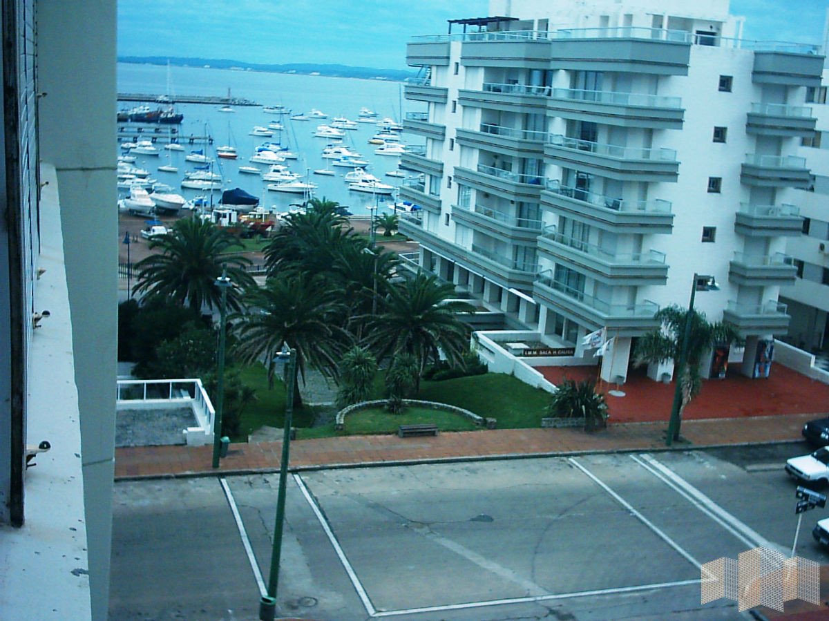 Apartamento ID.1122 - Apartamento en Punta del Este, Península