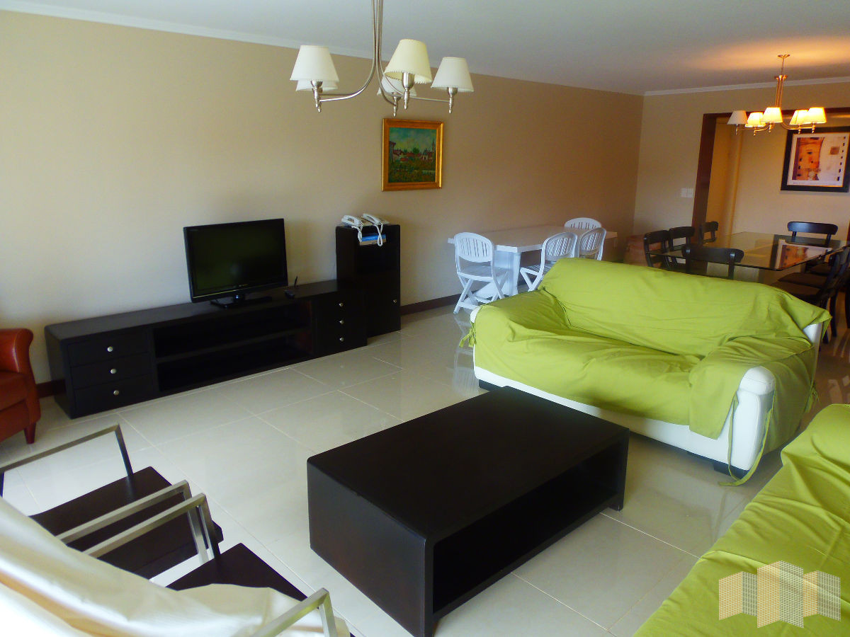 Apartamento ID.1200 - PRIMERA LINEA AL MAR