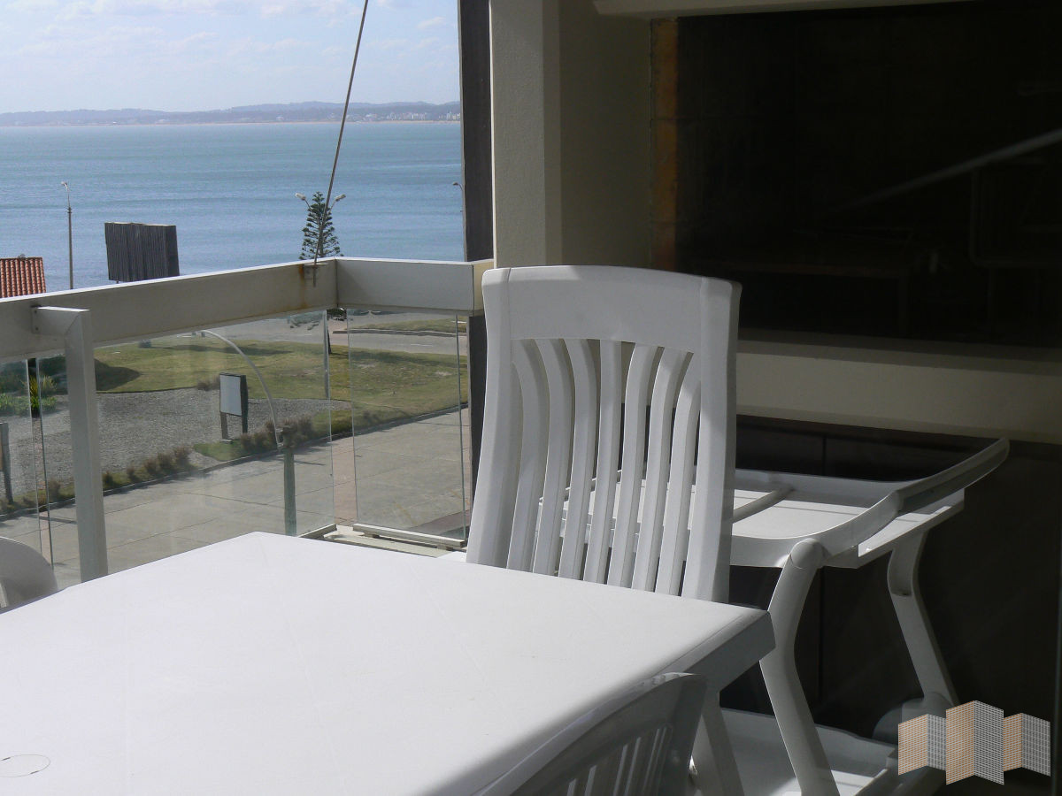 Apartamento ID.1200 - PRIMERA LINEA AL MAR