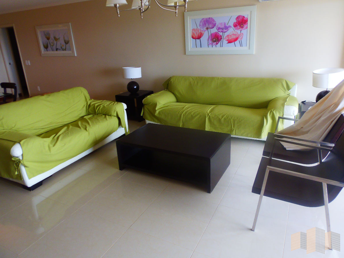 Apartamento ID.1200 - PRIMERA LINEA AL MAR