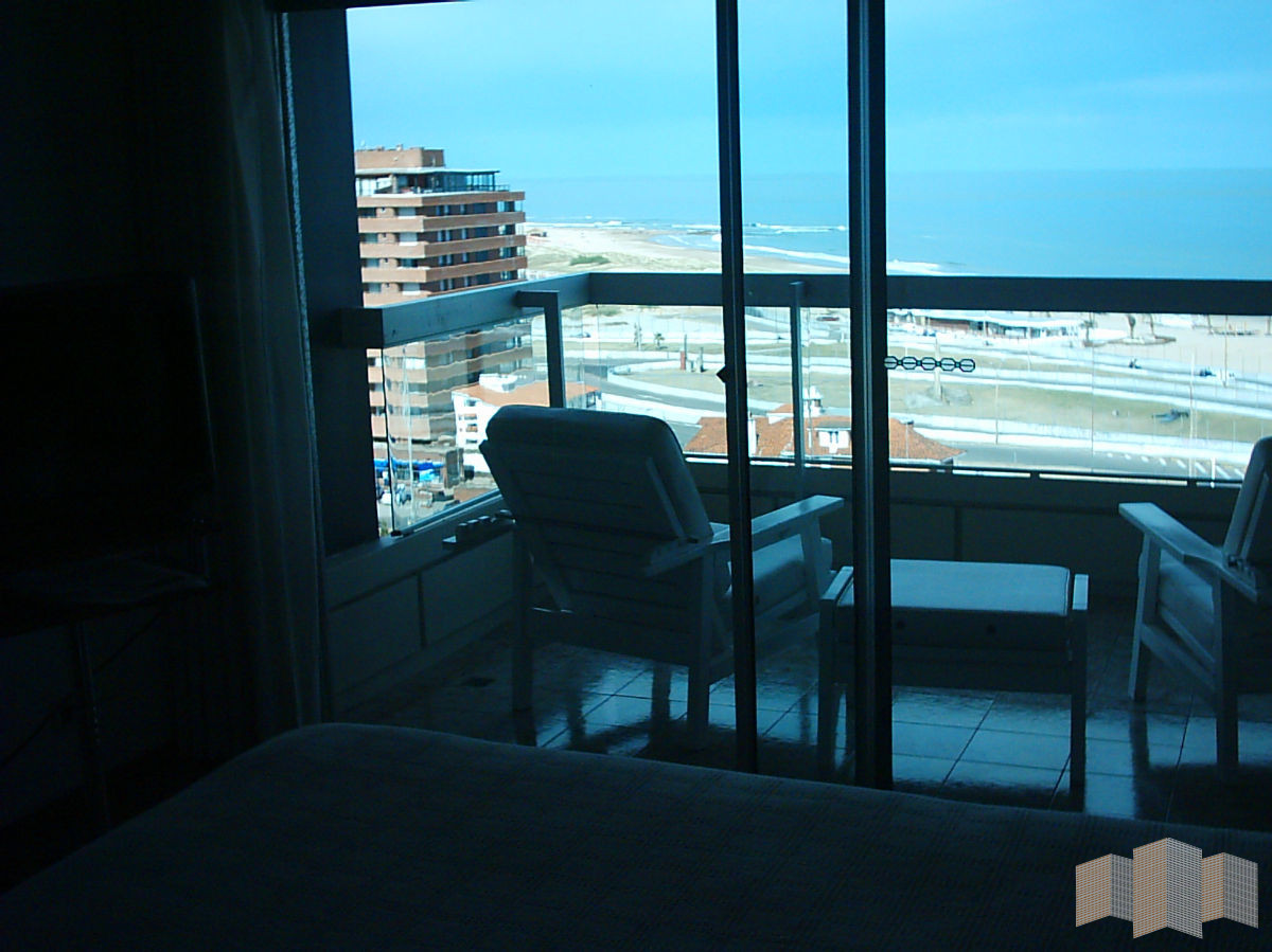 Apartamento ID.1220 - Apartamento en Punta del Este, Península