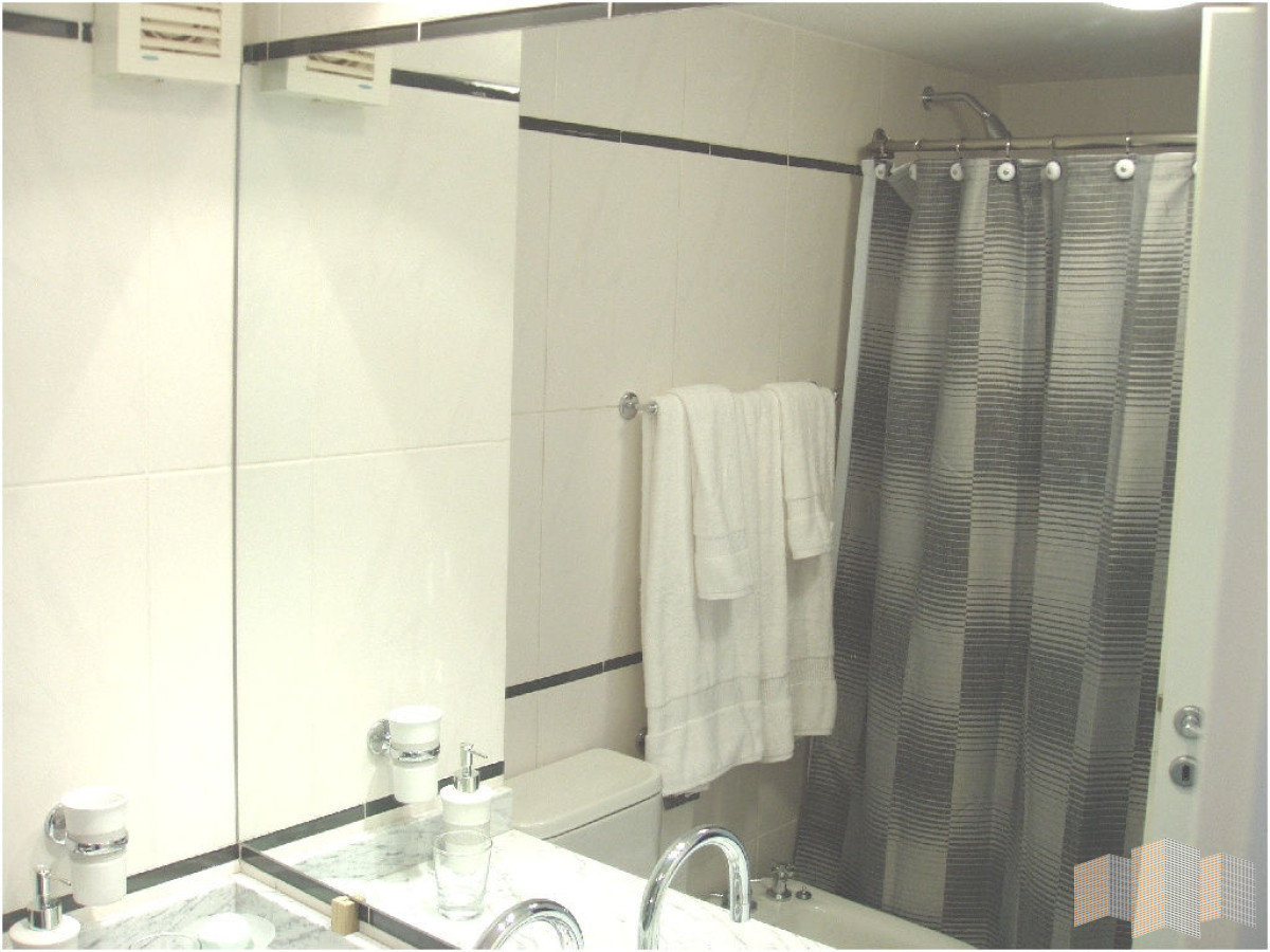 Apartamento ID.1381 - A METROS DE LA PLAYA