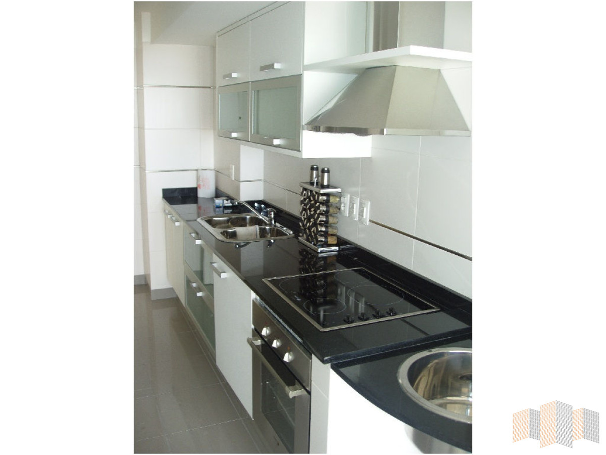 Apartamento ID.1381 - A METROS DE LA PLAYA