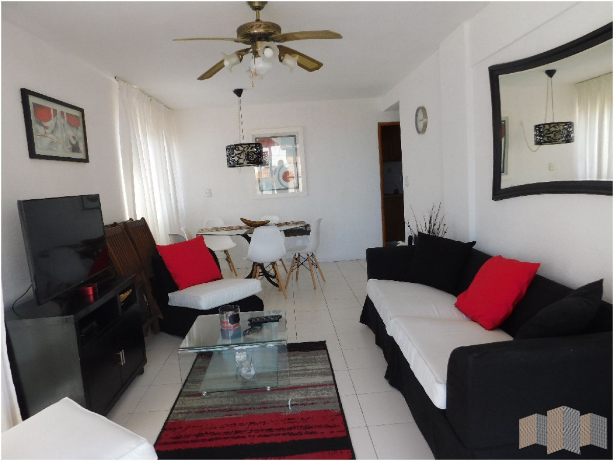 Apartamento ID.1429 - A METROS DE LA PLAYA