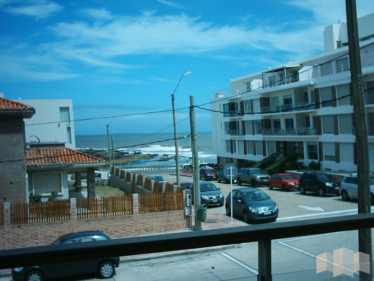 Apartamento ID.1429 - A METROS DE LA PLAYA