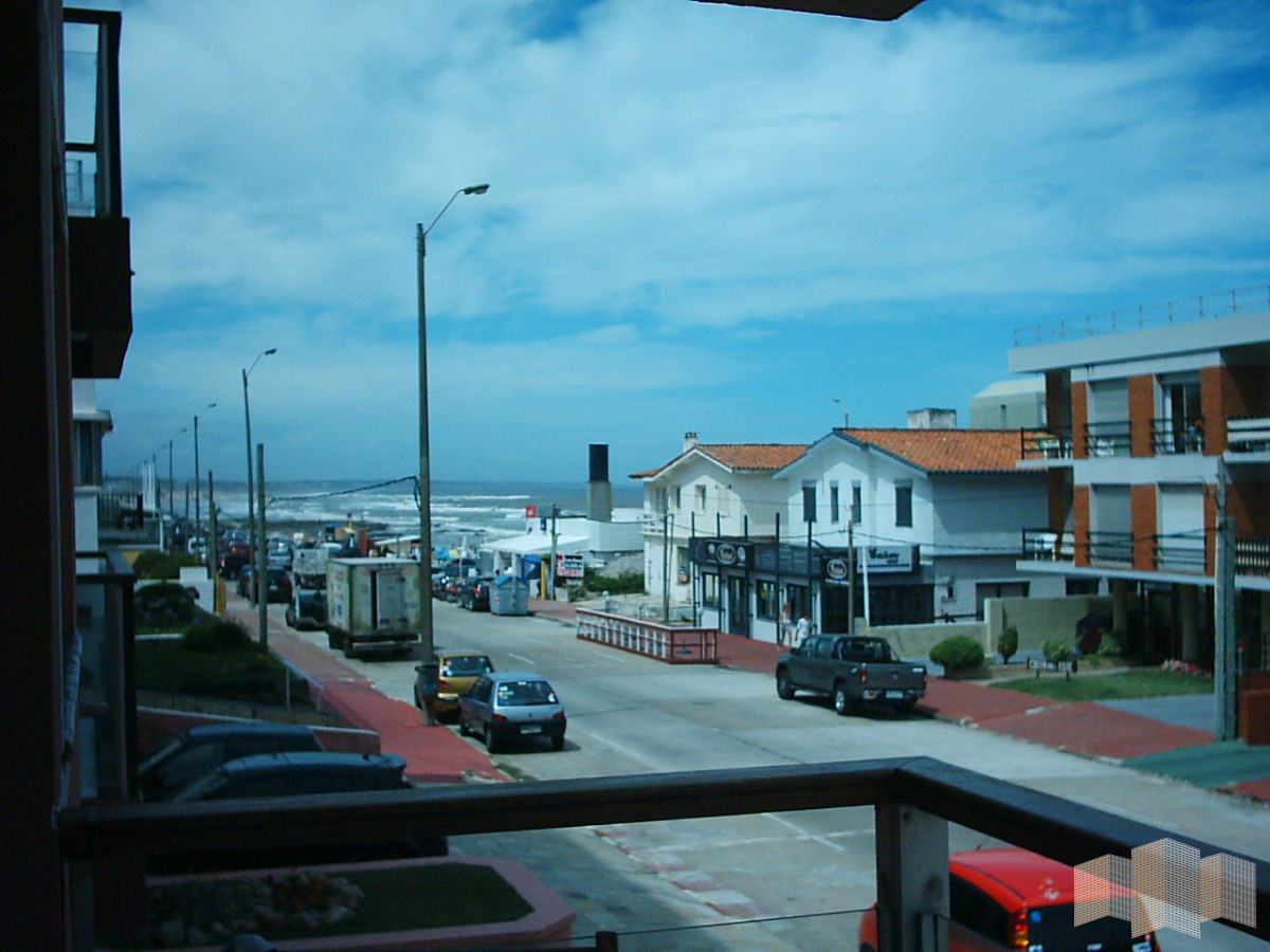 Apartamento ID.1429 - A METROS DE LA PLAYA