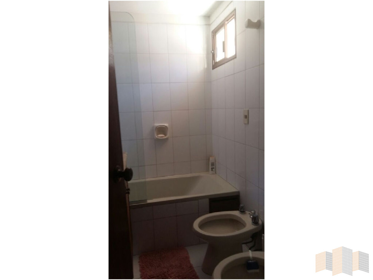 Apartamento ID.1436 - IMPERDIBLE PRIMERA LINEA AL MAR 