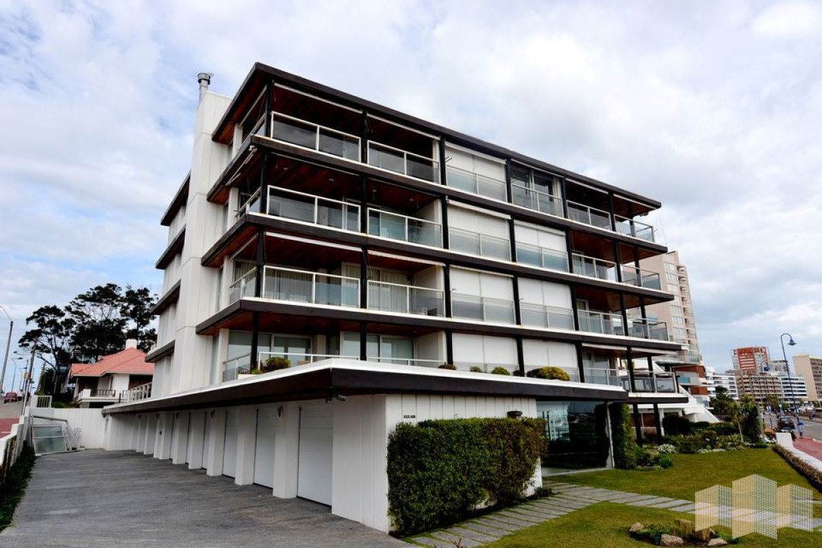 Apartamento ID.1485 - Apartamento en Punta del Este, Península