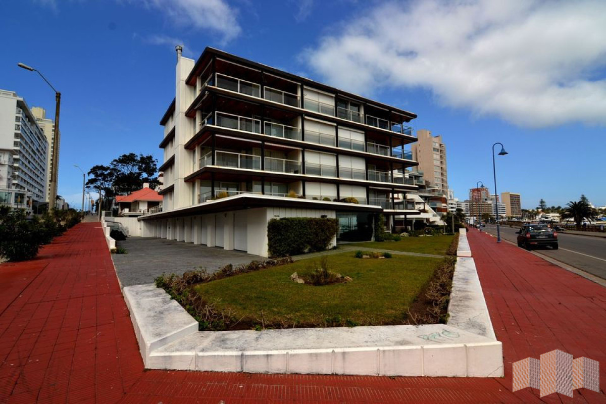 Apartamento ID.1485 - Apartamento en Punta del Este, Península