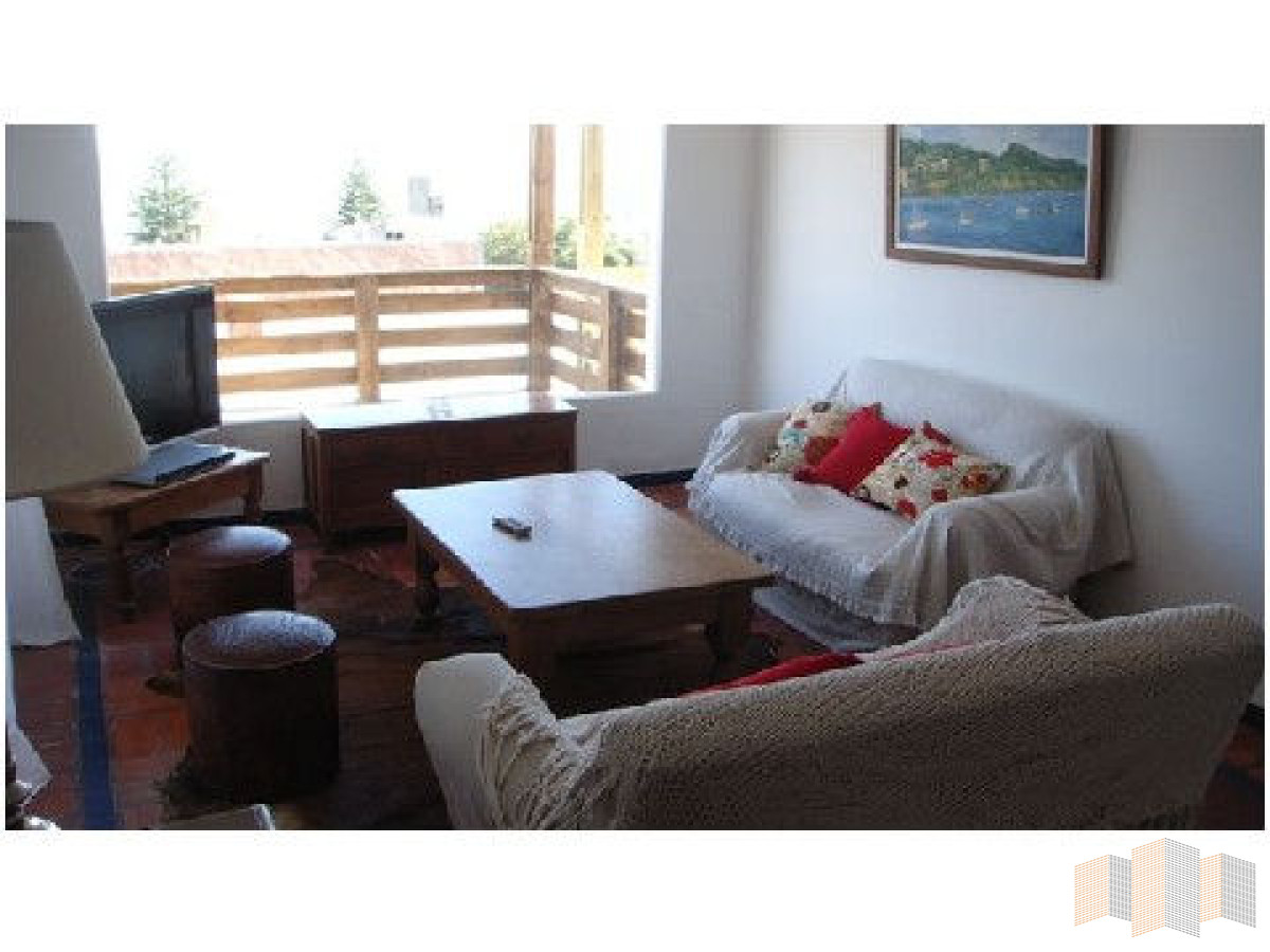 Apartamento ID.1495 - EN UNA DE LAS ZONAS MAS BUSCADAS DE LA MOVIDA ESTEÑA