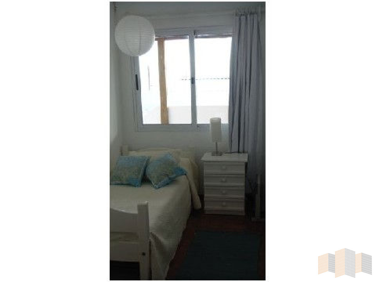Apartamento ID.1495 - EN UNA DE LAS ZONAS MAS BUSCADAS DE LA MOVIDA ESTEÑA