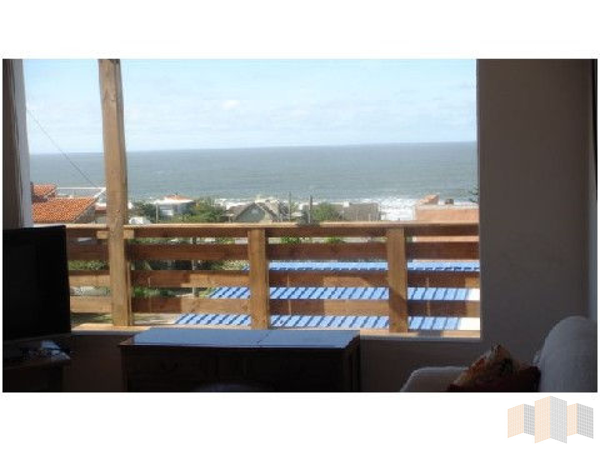 Apartamento ID.1495 - EN UNA DE LAS ZONAS MAS BUSCADAS DE LA MOVIDA ESTEÑA