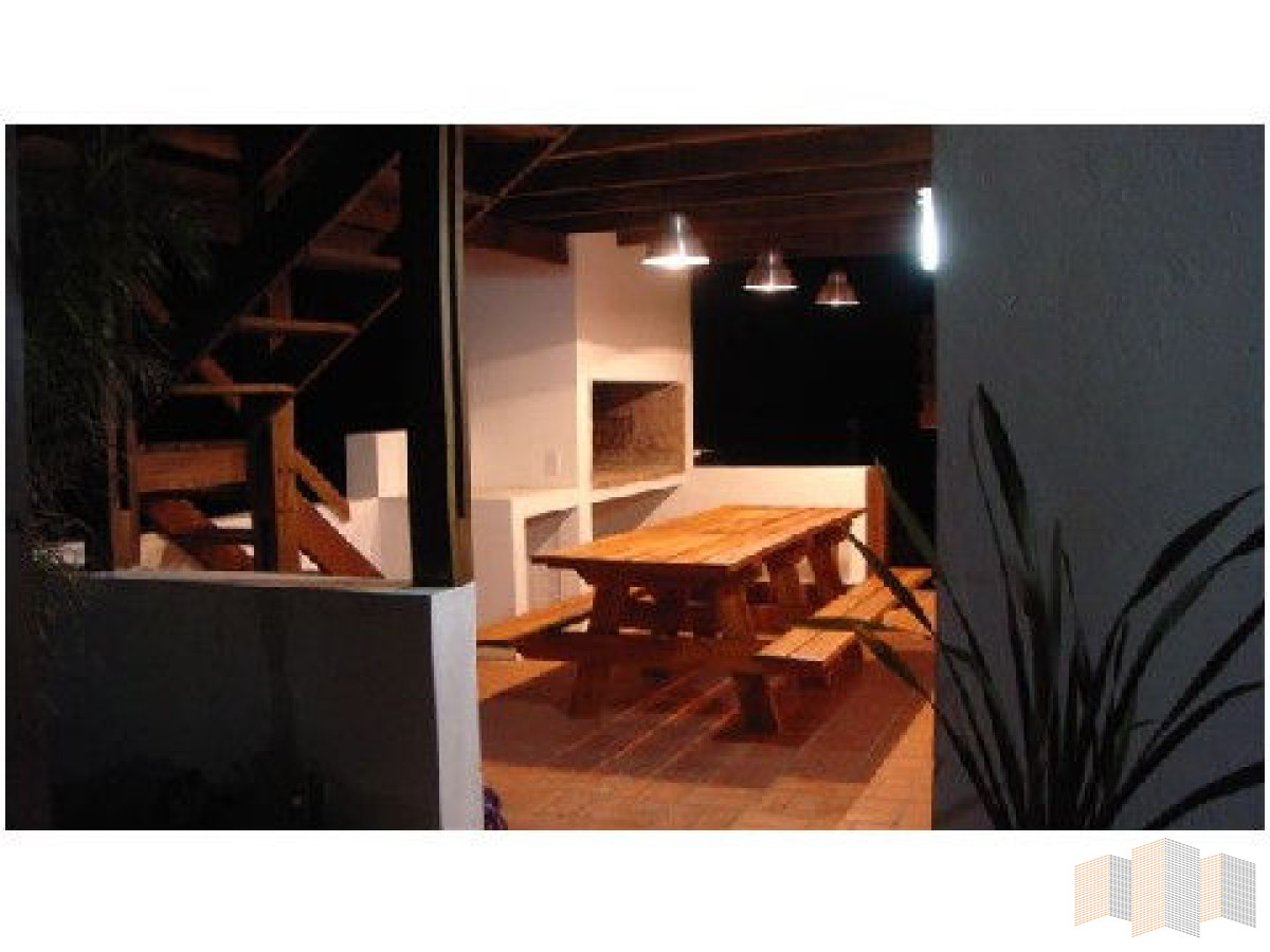 Apartamento ID.1495 - EN UNA DE LAS ZONAS MAS BUSCADAS DE LA MOVIDA ESTEÑA