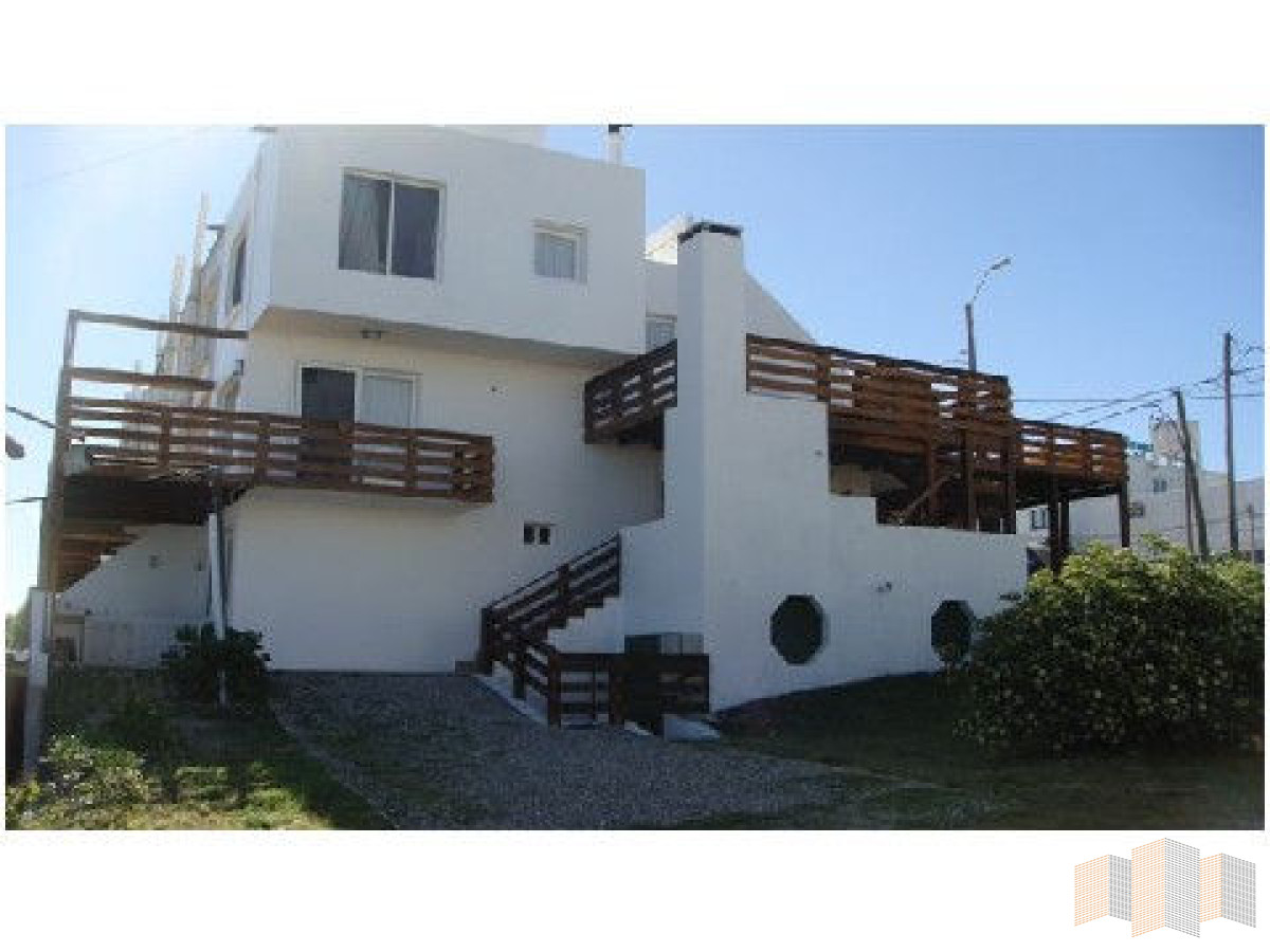 Apartamento ID.1495 - EN UNA DE LAS ZONAS MAS BUSCADAS DE LA MOVIDA ESTEÑA
