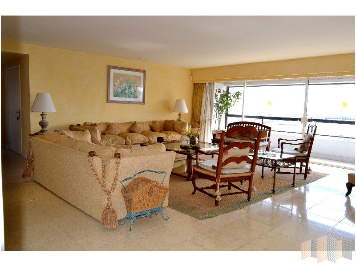 Apartamento ID.1502 - Apartamento en Punta del Este, Península