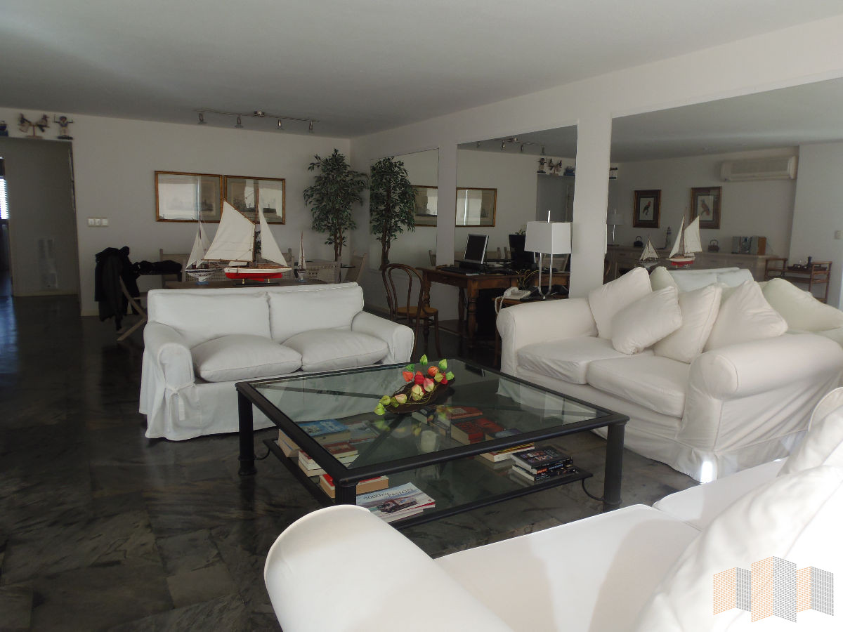 Apartamento ID.1512 - CON MAGNIFICA VISTA AL PUERTO