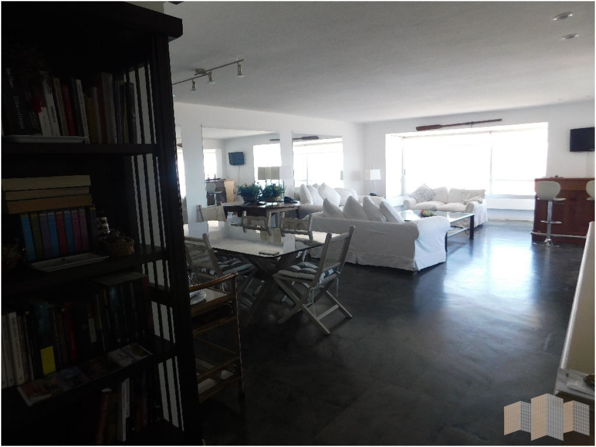 Apartamento ID.1512 - CON MAGNIFICA VISTA AL PUERTO