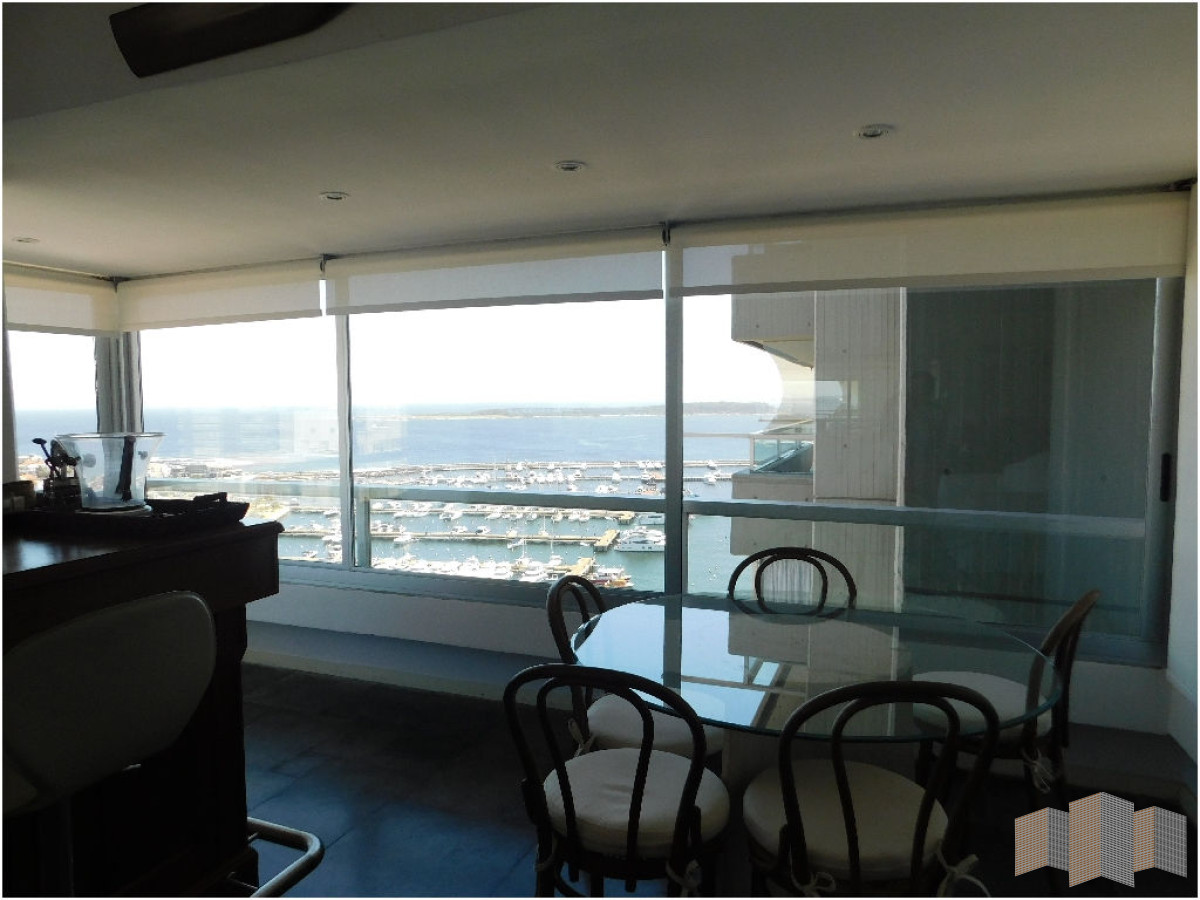 Apartamento ID.1512 - CON MAGNIFICA VISTA AL PUERTO