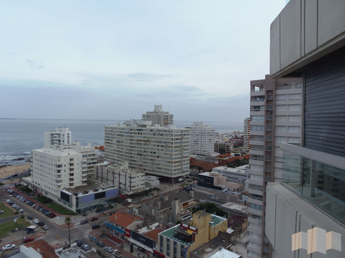 Apartamento ID.1529 - CON EXCELENTE VISTA AL MAR