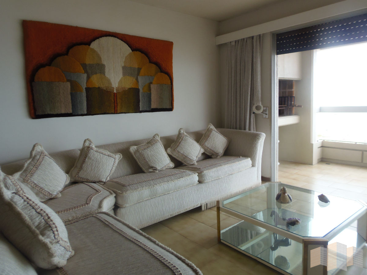 Apartamento ID.1529 - CON EXCELENTE VISTA AL MAR