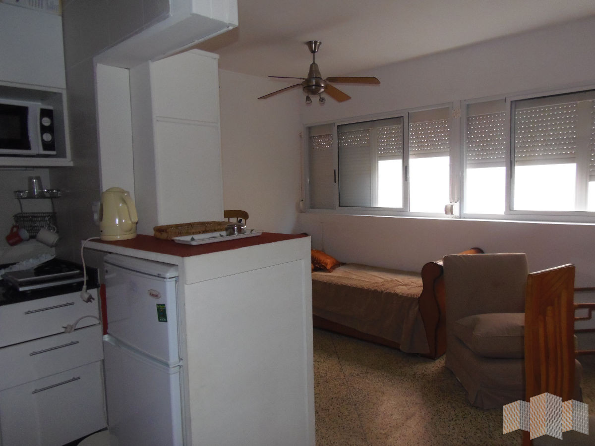 Apartamento ID.1540 - A METROS DE LA PLAYA EL EMIR