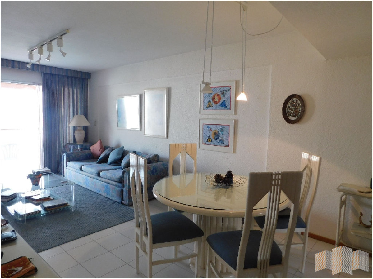 Apartamento ID.1574 - A METROS DE LA PLAYA