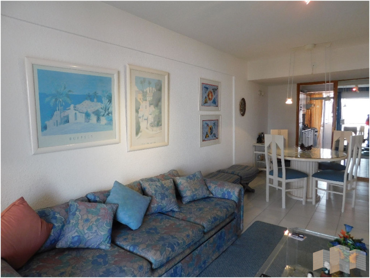 Apartamento ID.1574 - A METROS DE LA PLAYA