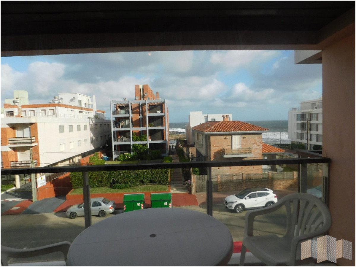 Apartamento ID.1574 - A METROS DE LA PLAYA