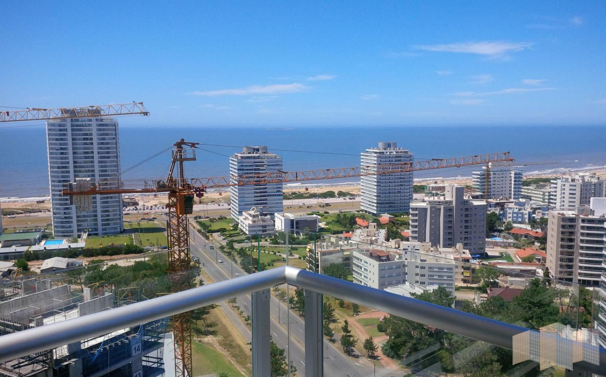 Apartamento ID.1585 - Apartamento en Punta del Este, Brava