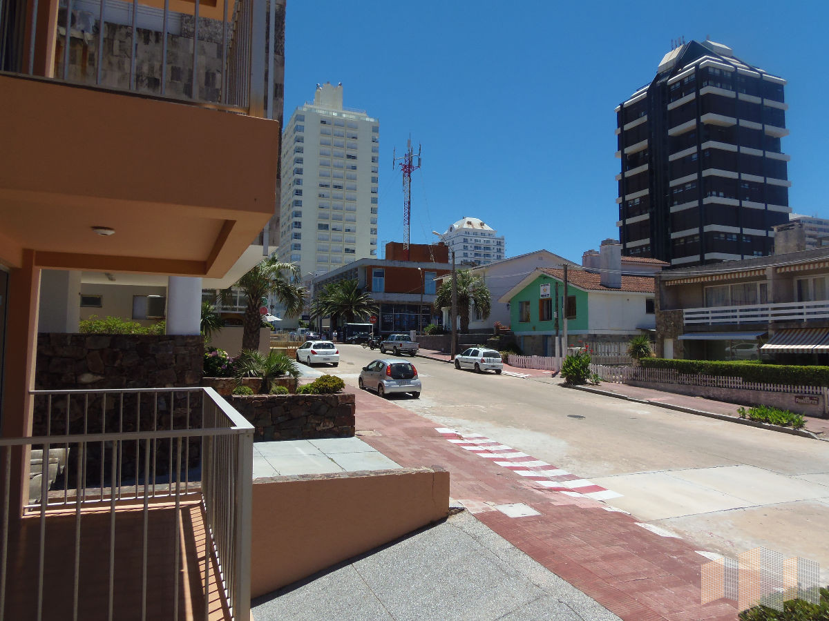 Apartamento ID.1587 - Apartamento en Punta del Este, Península