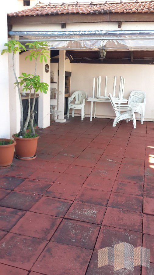 Apartamento ID.1610 - CON AZOTEA  DE USO EXCLUSIVO CON PARRILLERO CON PERGOLA. 