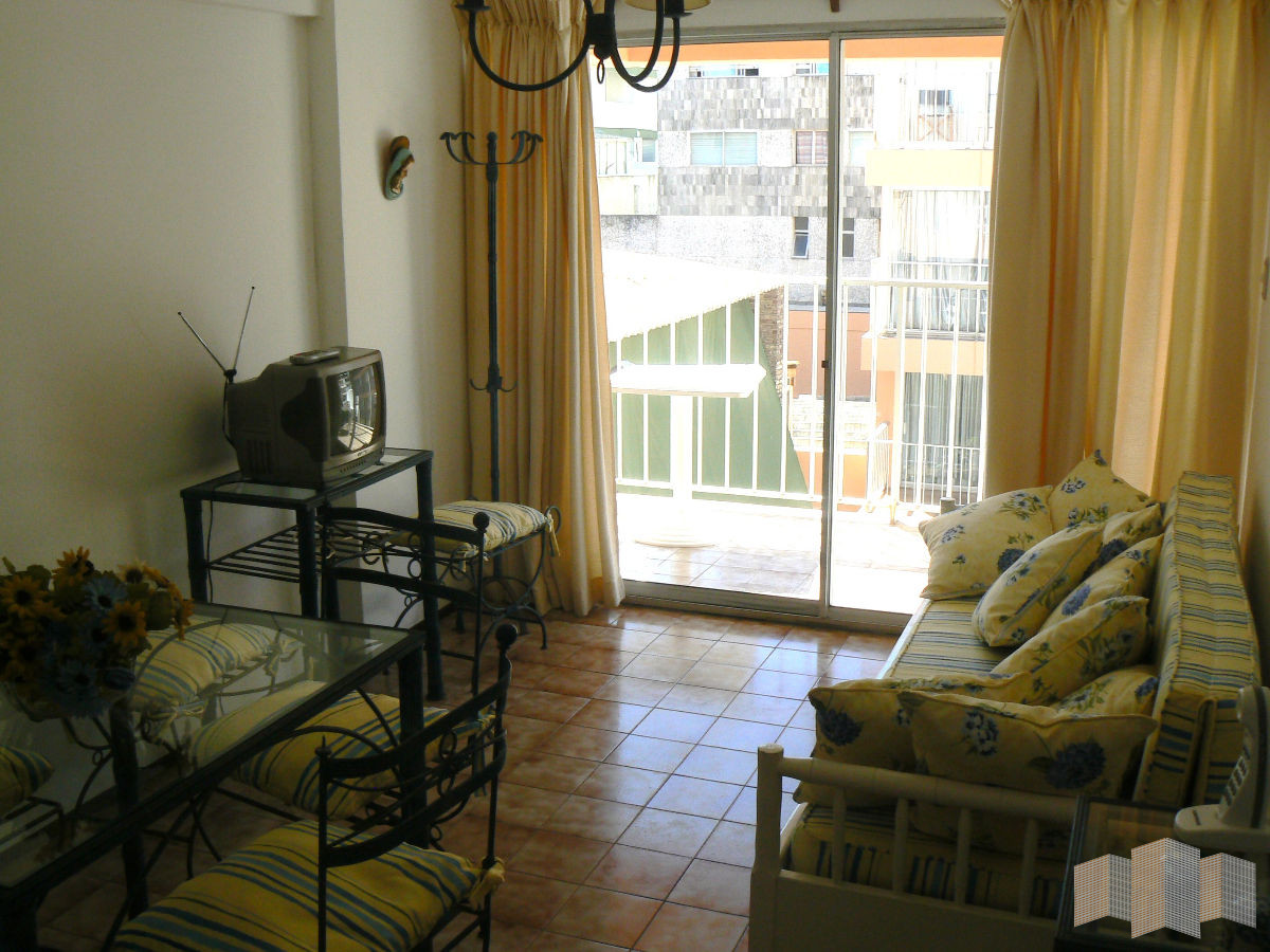 Apartamento ID.163 - MUY LINDO APARTAMENTO A UNA CUADRA DEL MAR