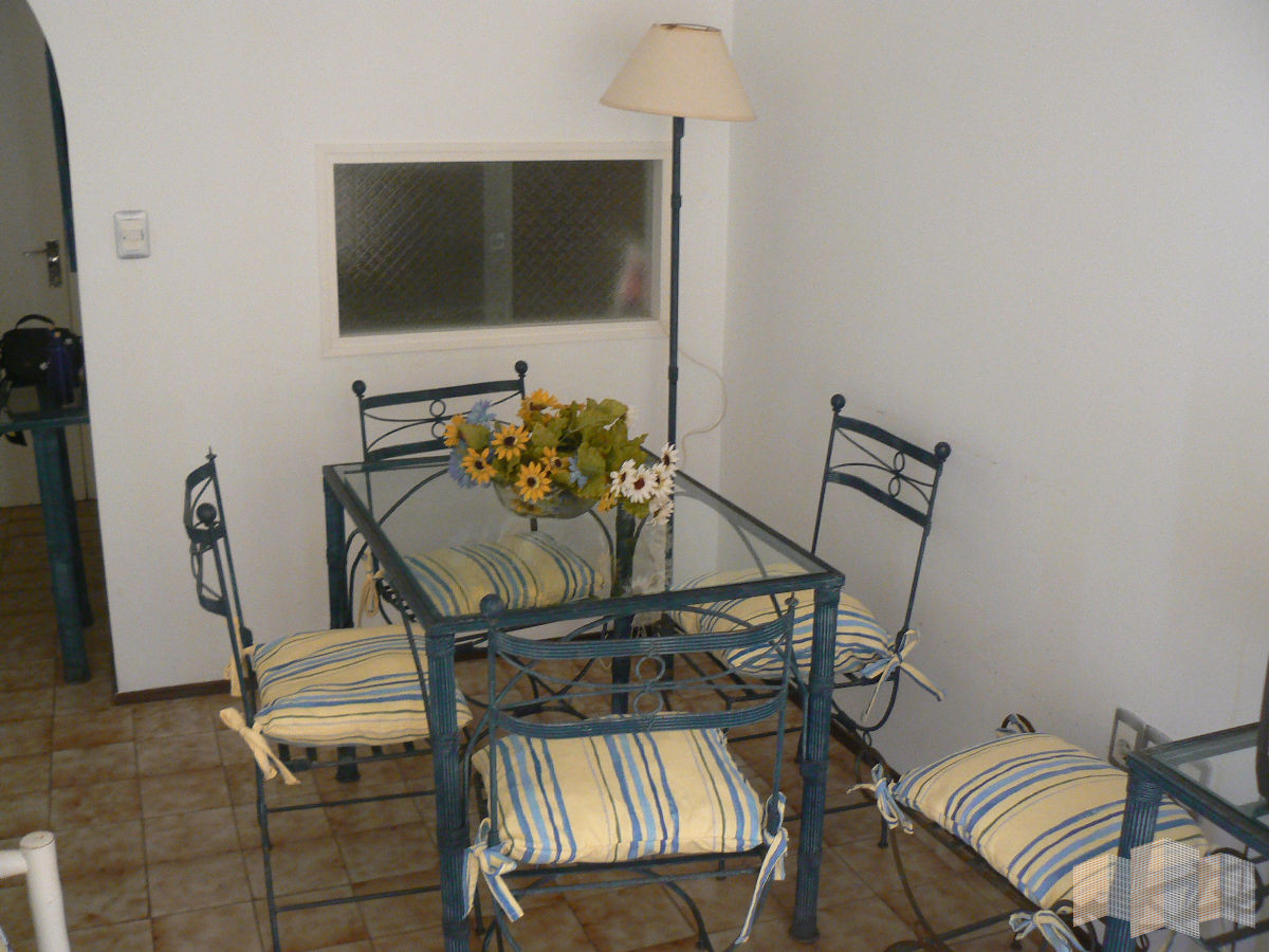 Apartamento ID.163 - MUY LINDO APARTAMENTO A UNA CUADRA DEL MAR