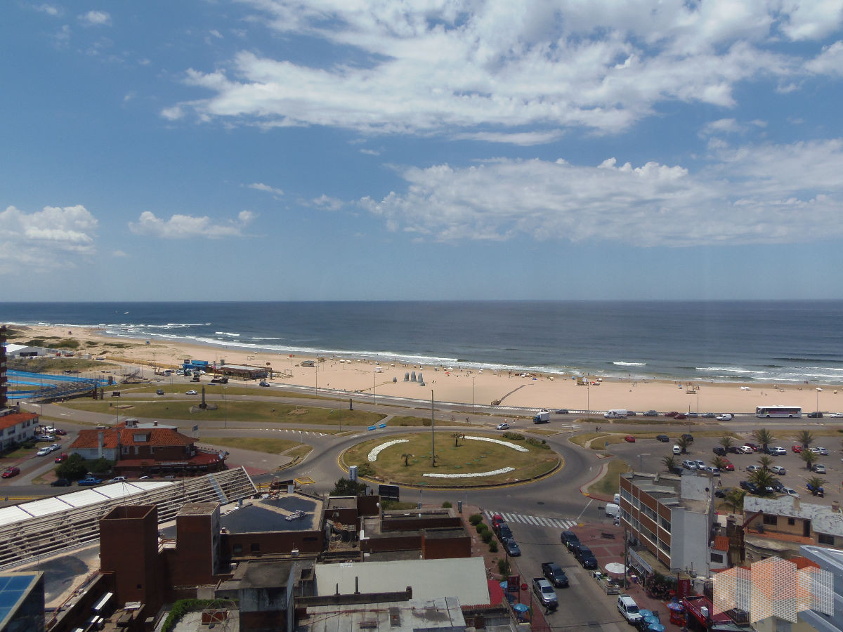 Apartamento ID.1667 - CON EXCELENTE VISTA AL MAR