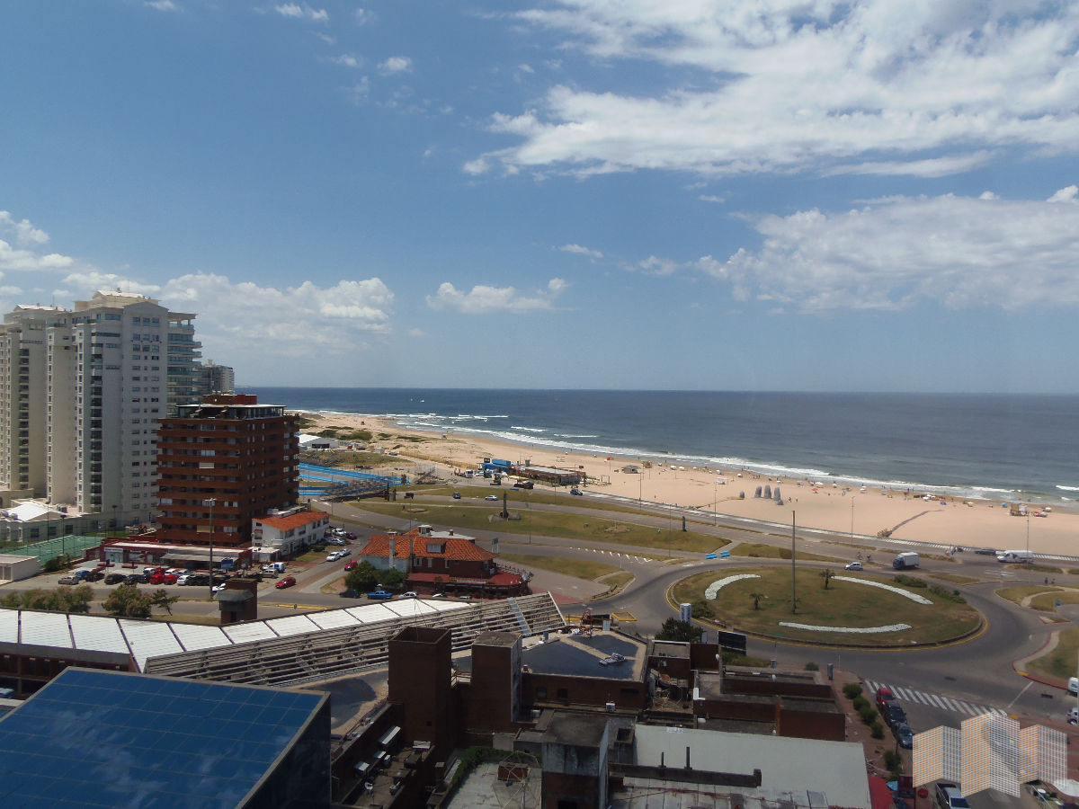 Apartamento ID.1667 - CON EXCELENTE VISTA AL MAR