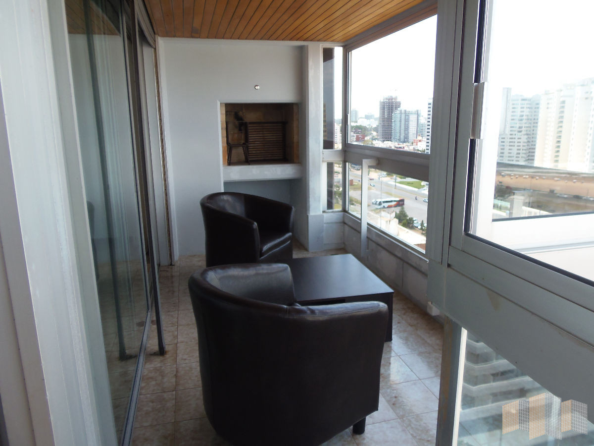 Apartamento ID.1667 - CON EXCELENTE VISTA AL MAR