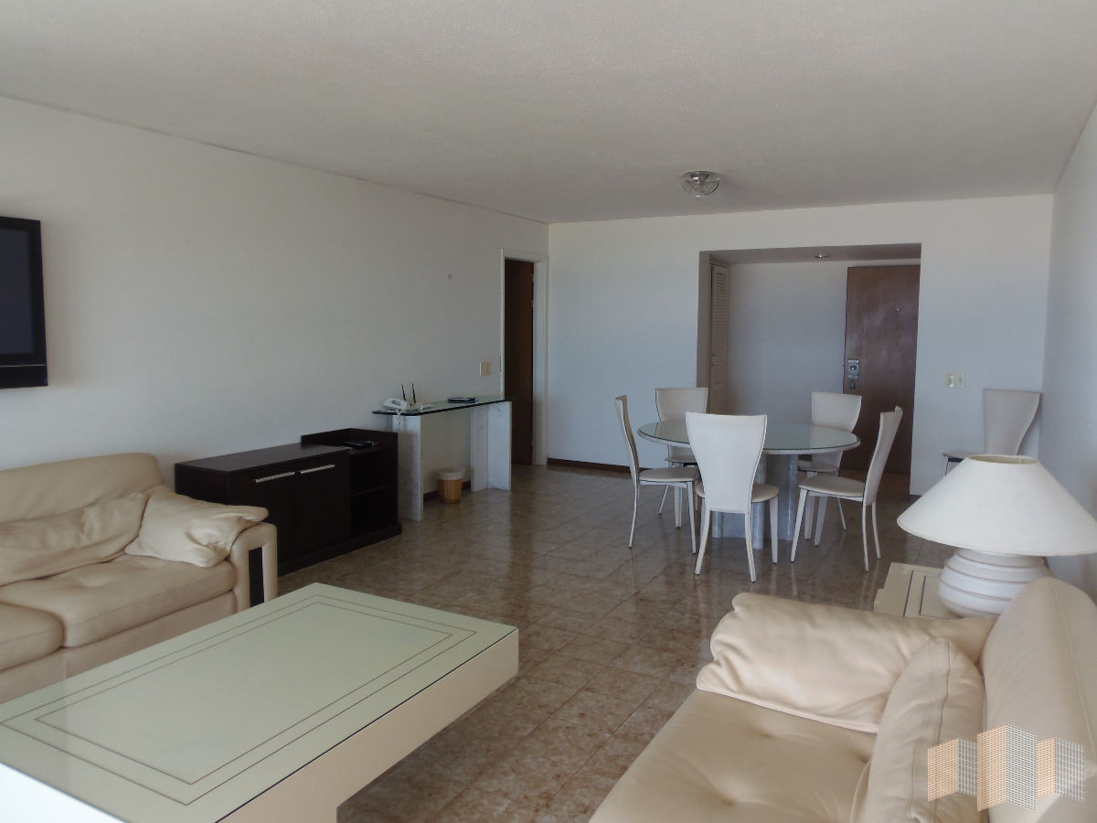 Apartamento ID.1667 - CON EXCELENTE VISTA AL MAR