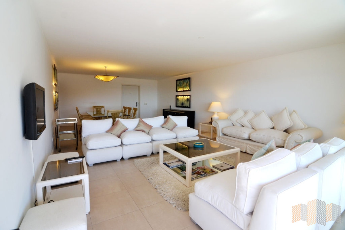 Apartamento ID.1669 - Apartamento en Punta del Este, Península